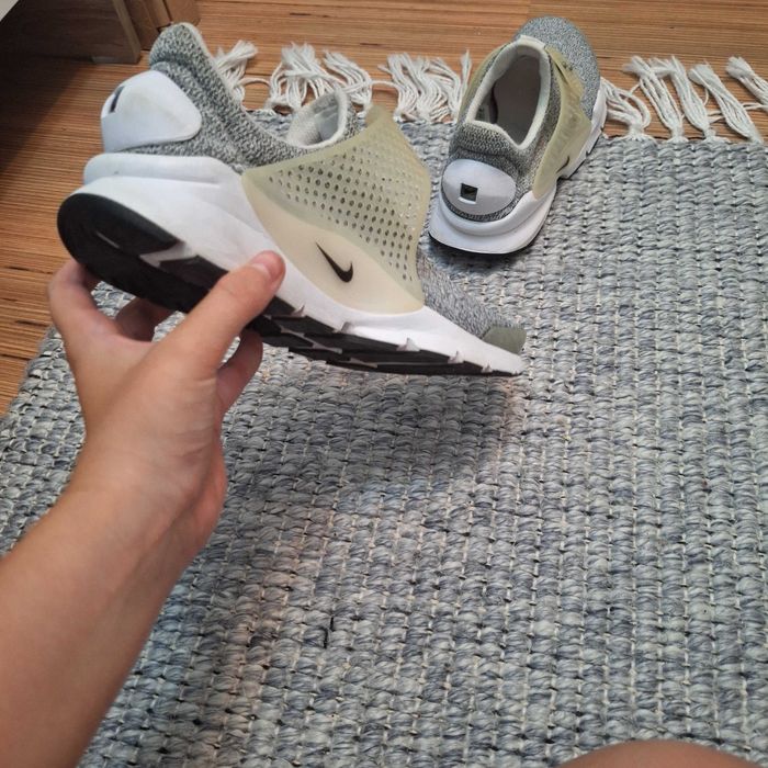 Летни обувки (nike sock Dart Metro Grey)
