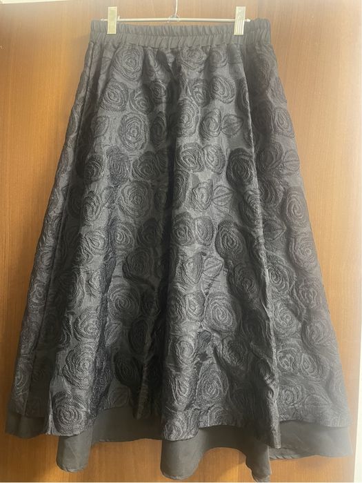 Юбка черная, миди