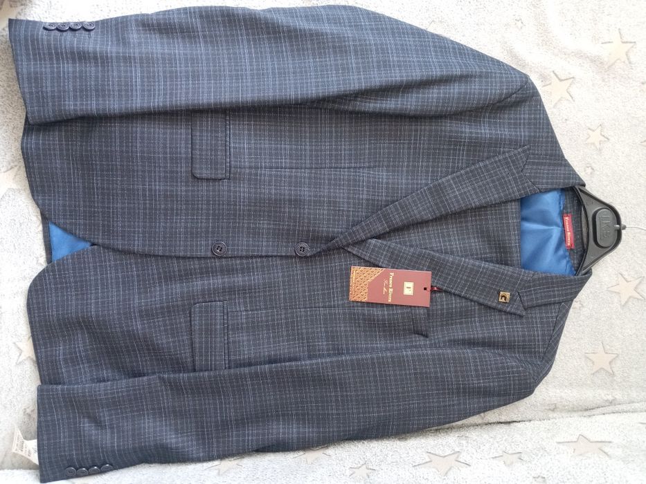 Мужской костюм тройка