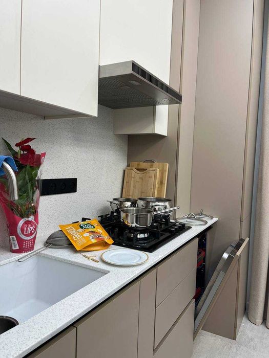 Сдается новая 2-х комнатная квартира на Паркентском!