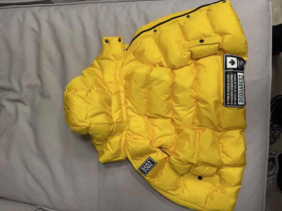 Оригинално Dsquared2 елече