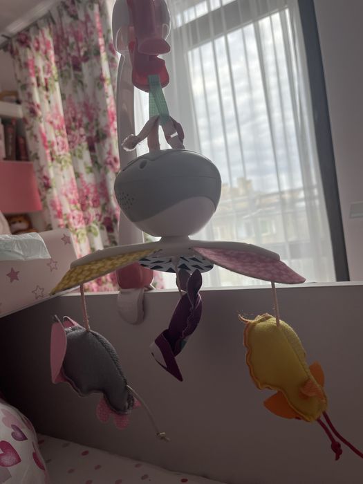 TINY LOVE Музикална въртележка