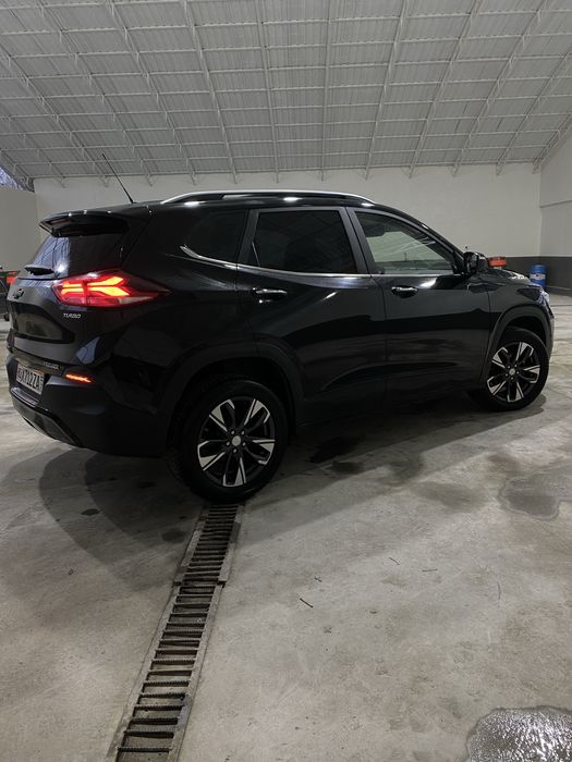 Tracker 2 Premier 2023 propanda