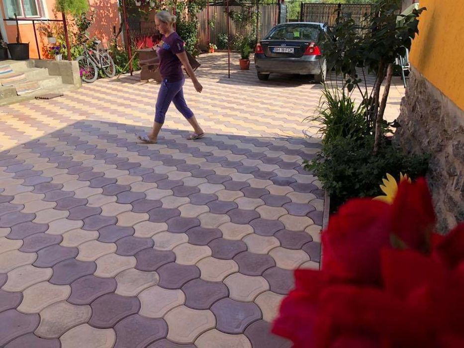 Fabrica - Pavaje pavele antiderapante producem model bumerang