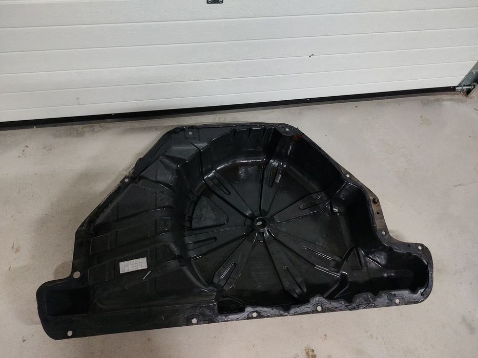Suport roata de rezerva ,oala spate Renault scenic 3