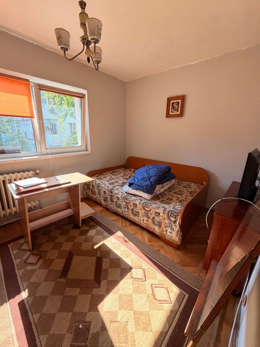 Apartament cu 3 camere de inchiriat Botosani