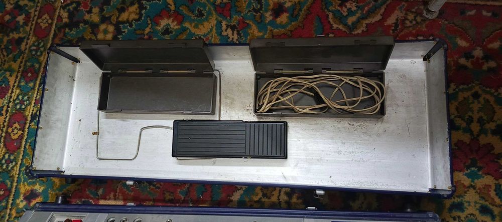 продается орган , СССР "Квинтет"