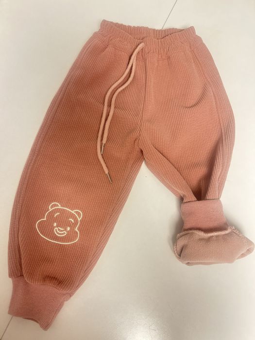 Продам детские одежды для девочек