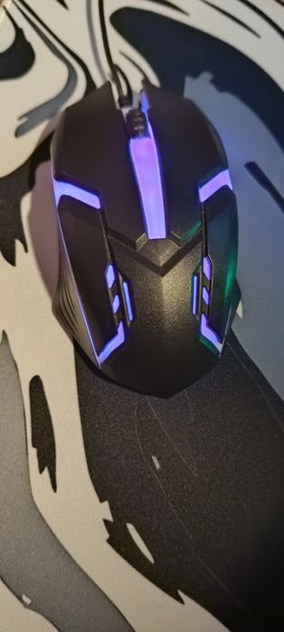 Гейминг оптична мишка