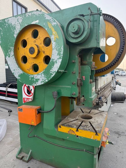 Press gidravlichiskiy