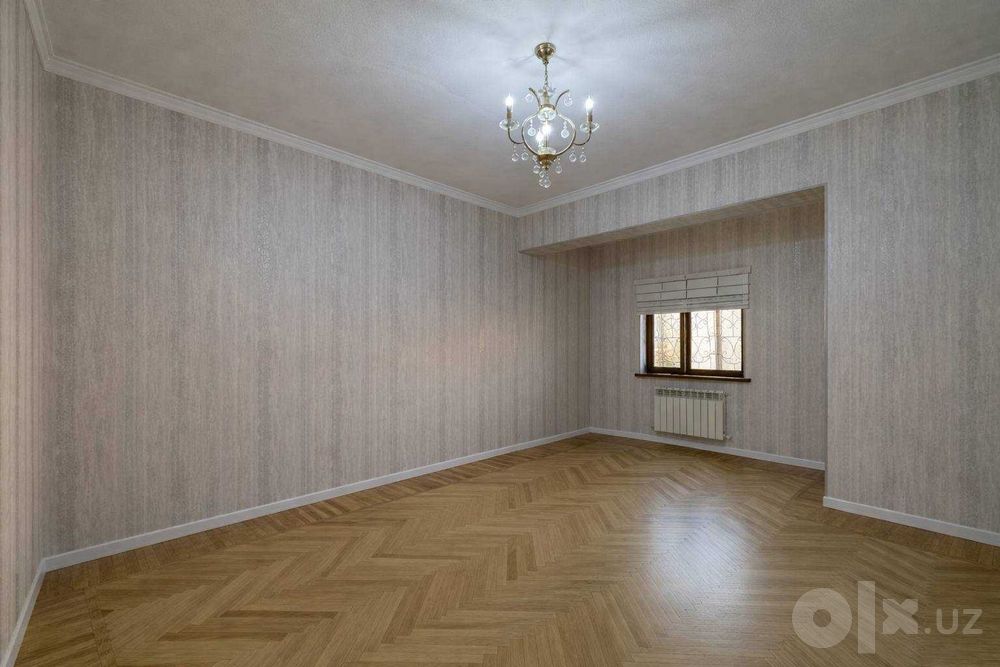 Сдается в аренду Дом 304м2, 3,5сот, гостиница Россия, махалля Багсарай