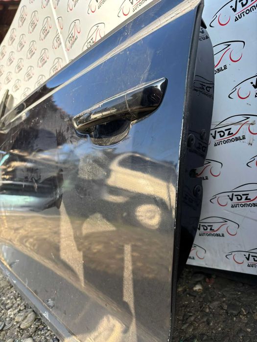 Usa stanga/dreapta Volkswagen Scirocco an 2009