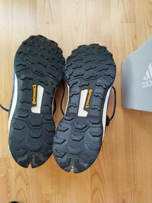 Мъжки маратонки Адидас 42 номер