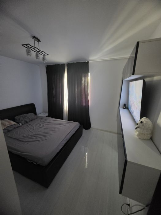Apartament 4 camere, bvd. Nicolae Titulescu - DECOMANDAT