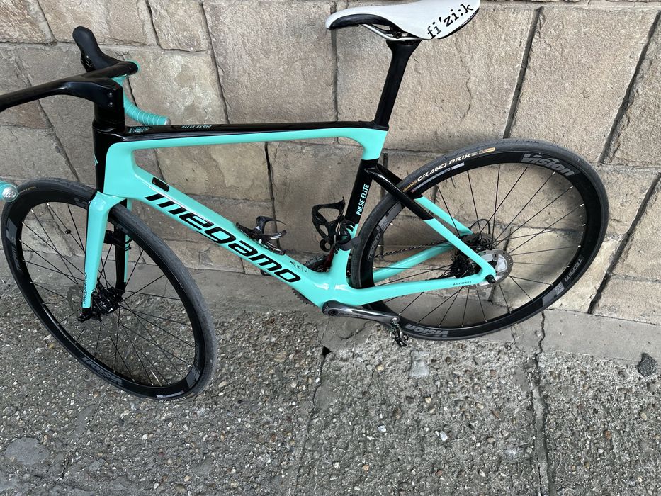 Megamo Pulse Elite-шосеен велосипед