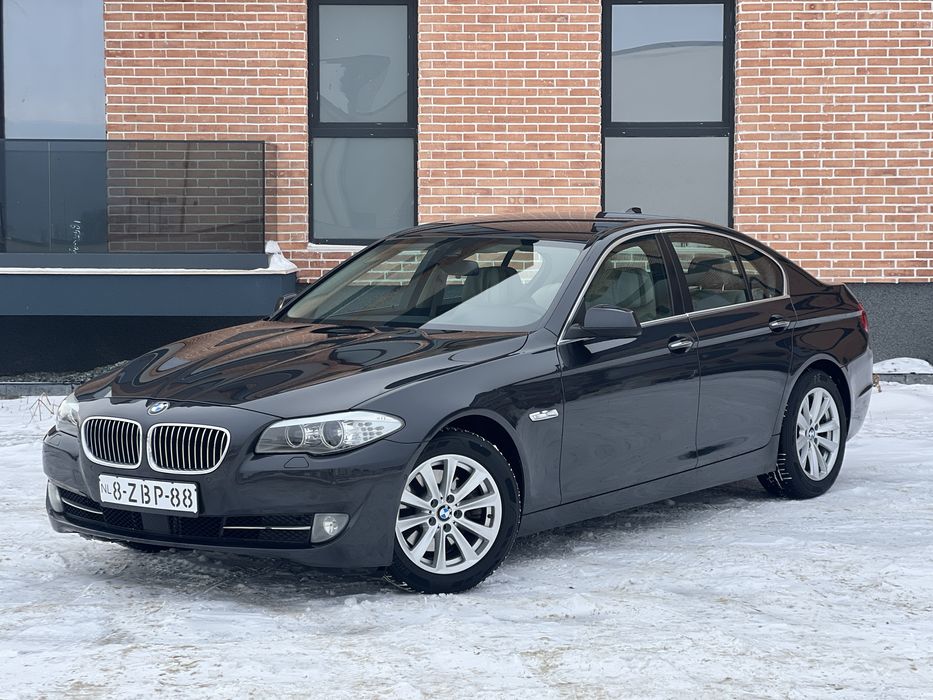 BMW - 520d / Webasto / 4 Butoane / Distronic / KeyLess / 360 / Head Up