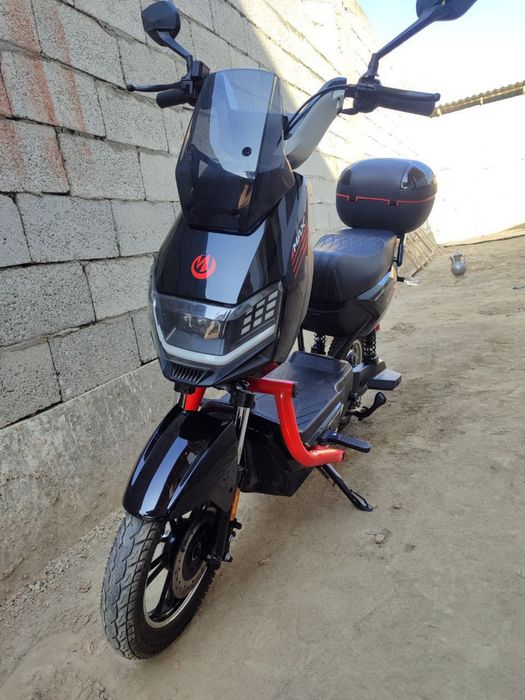 Skutrga garantiya holati masla kaskasi ham bor yurishi zor korib olasz