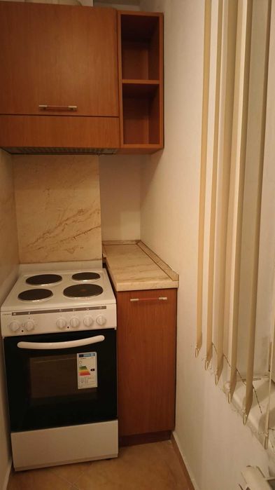 Уюутен двустаен апартамент с гараж в сърцето на София