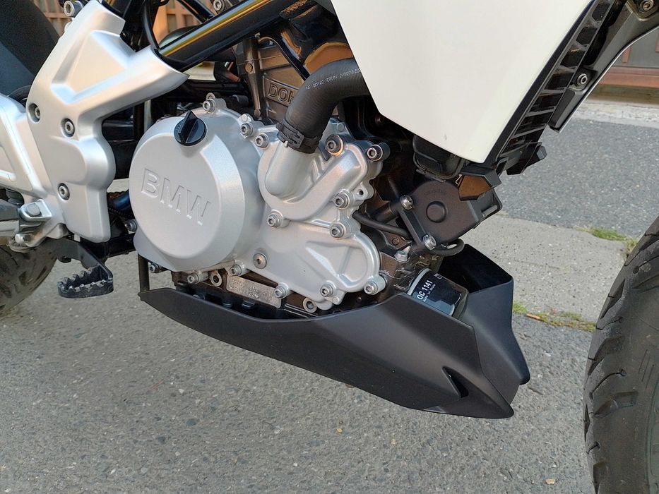 BMW G 310 R Touring import Germania ABS Topcase
