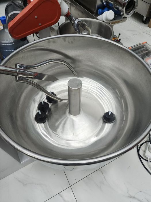 Mishalka meshalka xamir qorgich meksir miksir