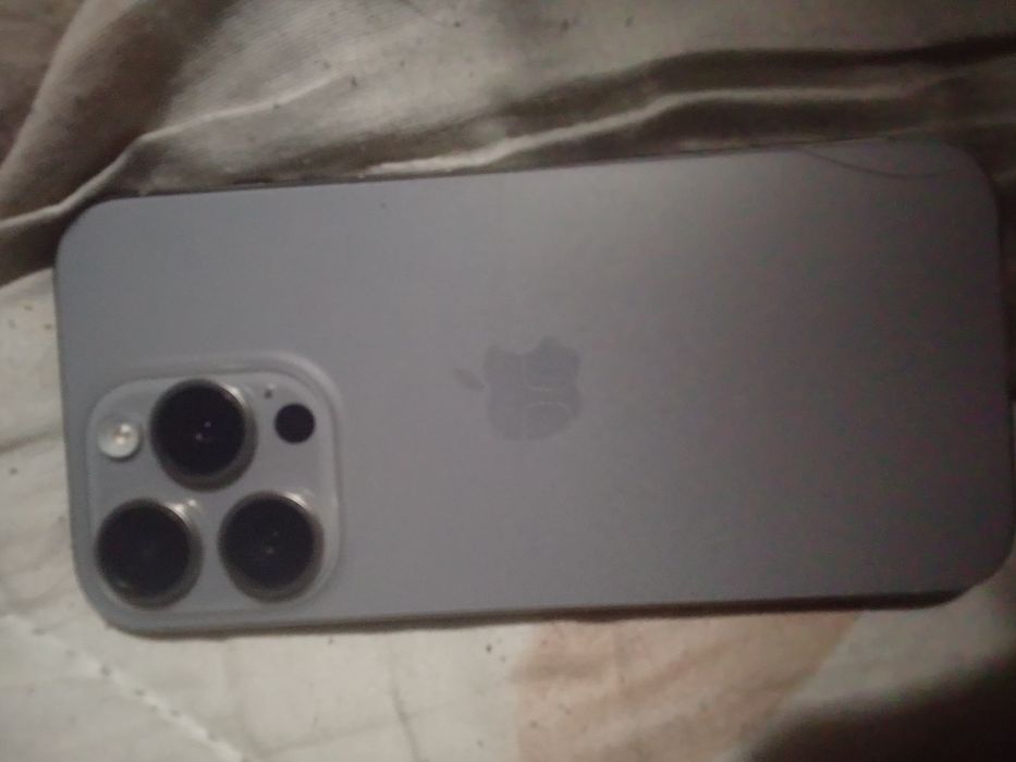 Iphone 15 pro telifon
