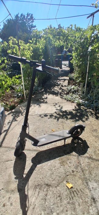 Trotineta xioami mi scooter essential schimb cu bicicleta