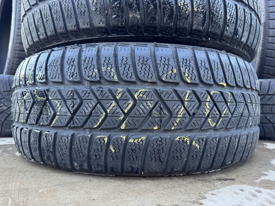 Anvelope 225/40/19 Pirelli