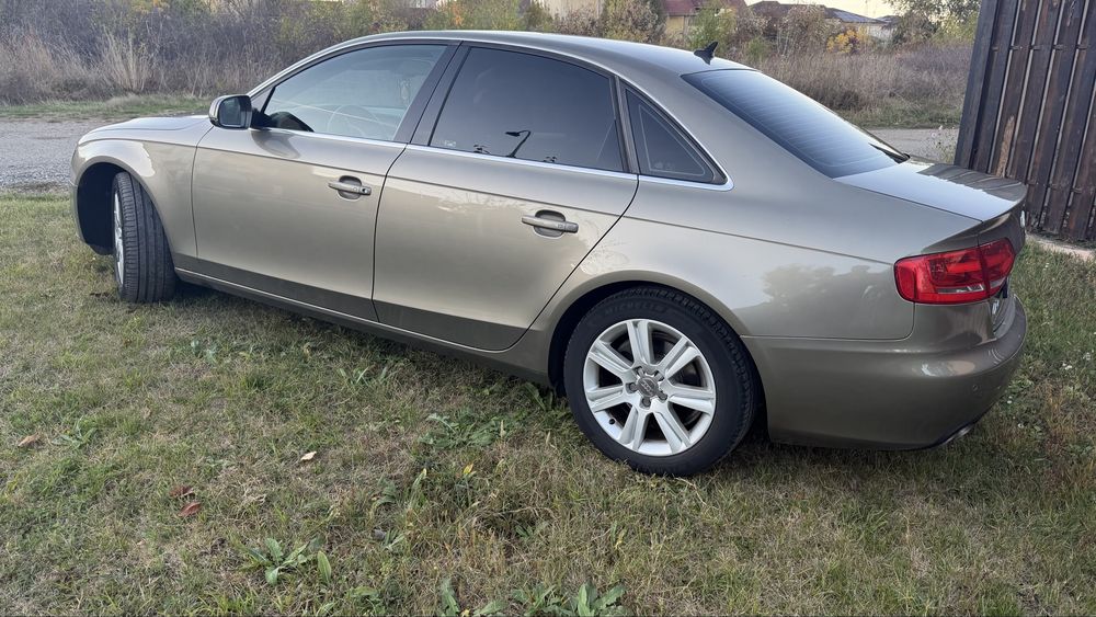 Vand Audi A4 Automatic