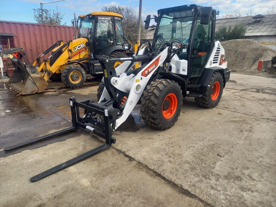 Inchiriem Incarcator frontal articulat Bobcat 6 tone