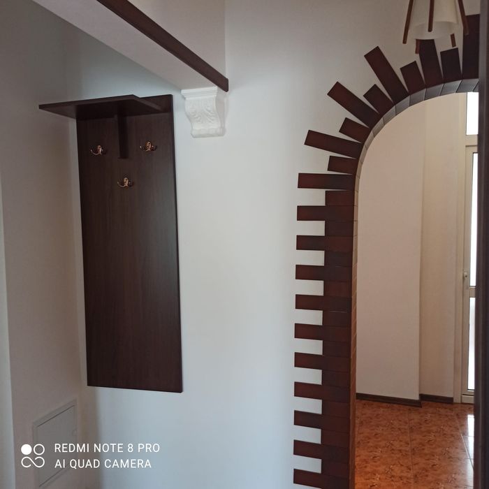 Proprietar închiriez apartament 3 camere zona Mall Vitan,649 Euto