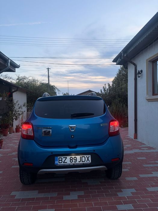 DACIA Sandero Stepway 2015 — imagine 2
