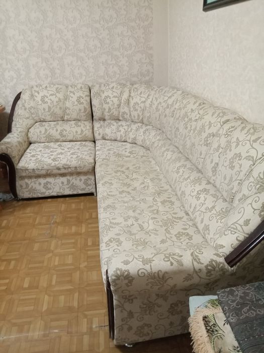 Кресло и диван б/у