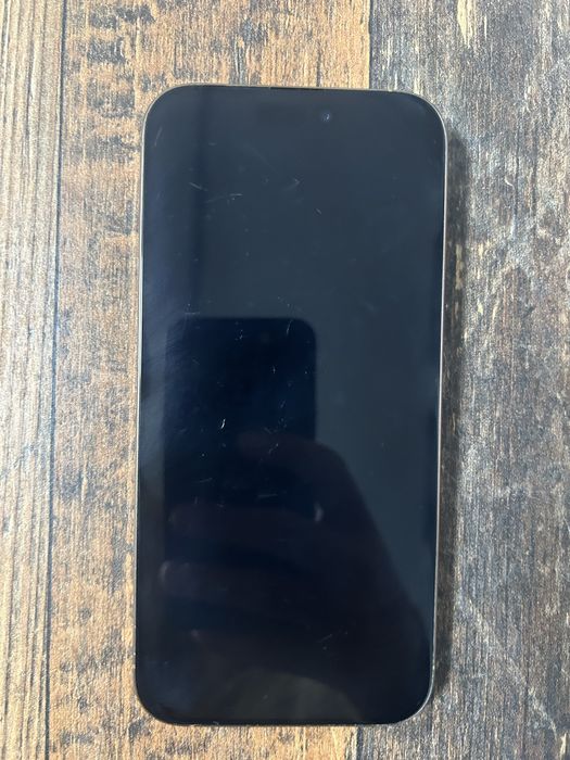 iPhone 16 Pro Max 256GB Desert Titanium / Използван / Леки драскотини