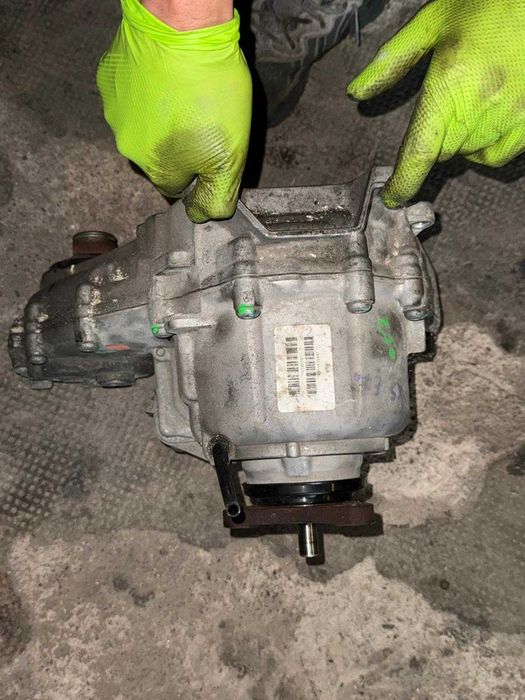 Cutie transfer fata BMW X5 X6 E70 E71 cod: 7619178 N57 ATC450 ATC 450