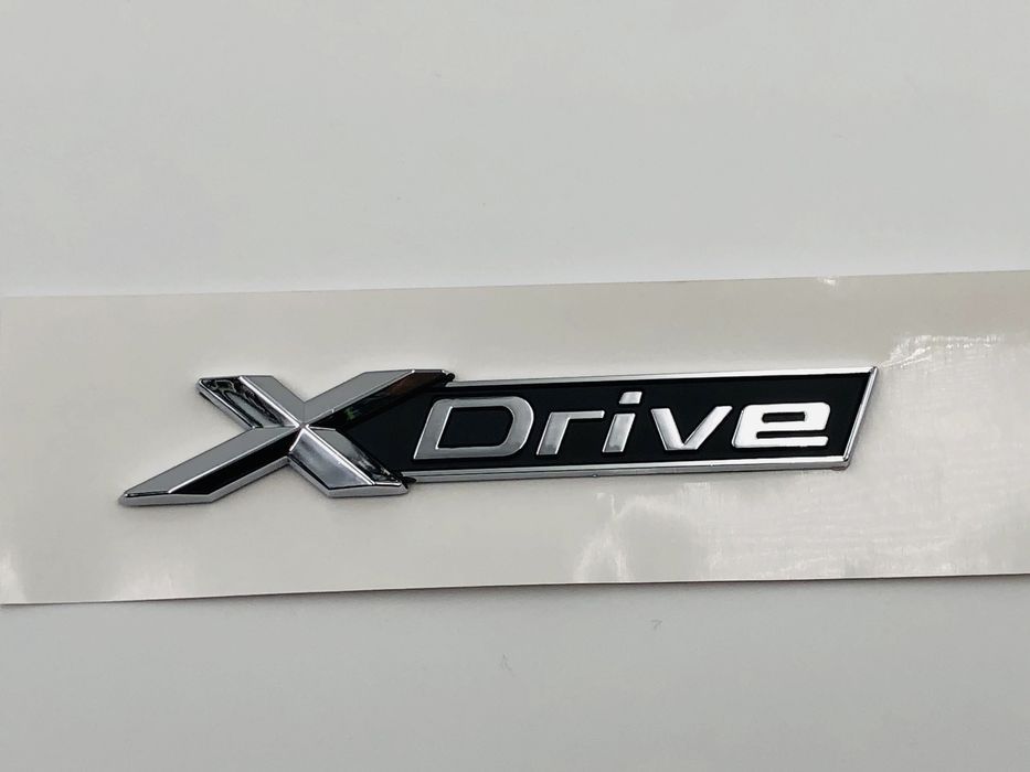 Emblema BMW X-drive model nou