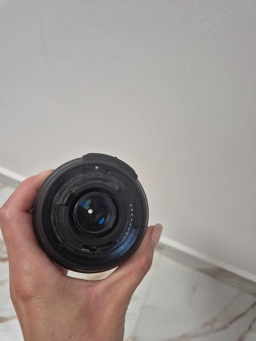 Obiectiv nikkon de vanzare