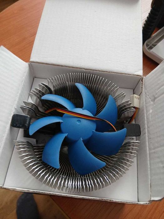 Кулер для процессора CROWN CM-90