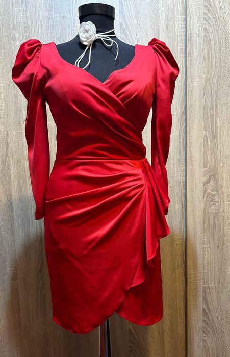 Rochie eleganta !