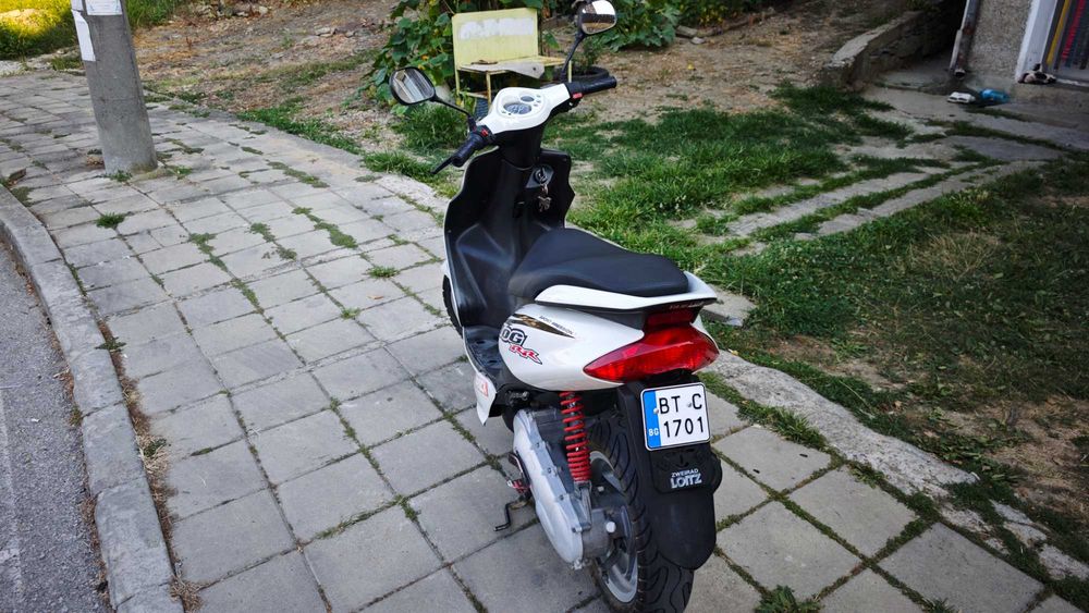 Скутер Yamaha Jog 50 cm³, 2T
