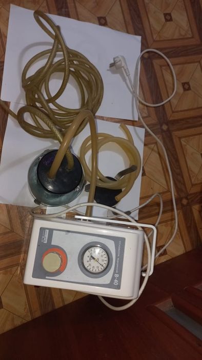 Продам Отсос медицинский Рабочий с шлангами.