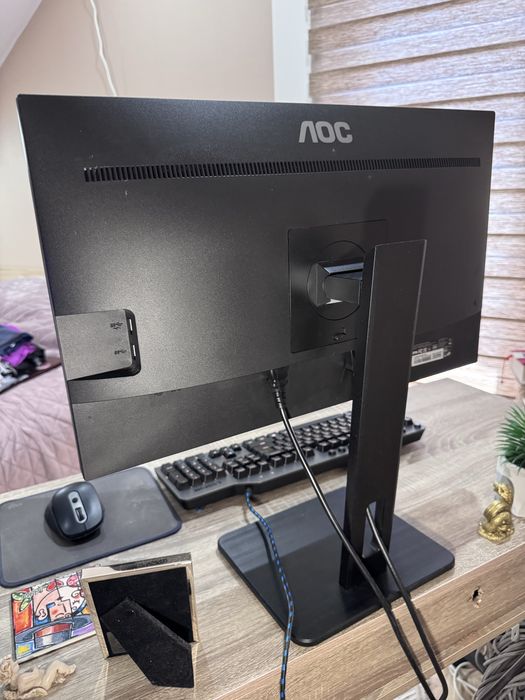 Геймърски компютър i7-6700 / RX 570 4GB / 16GB RAM + AOC QHD монитор + Lenovo K500