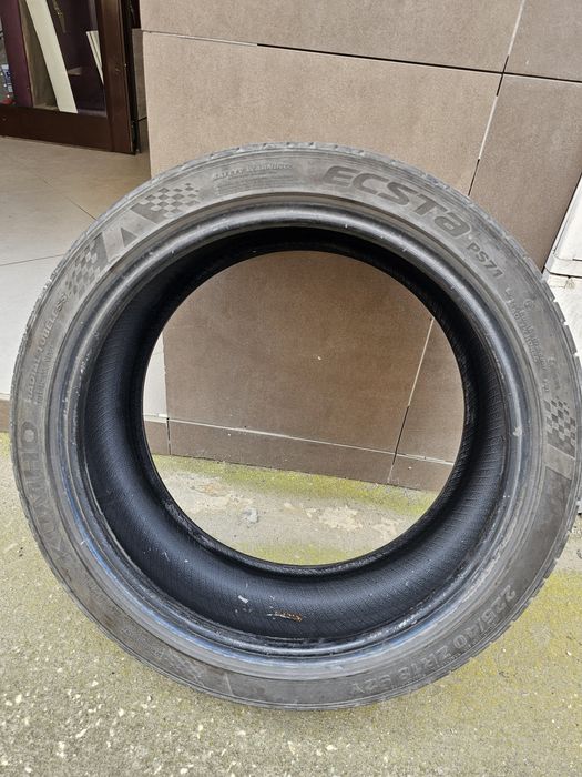Летни гуми Kumho Ecsta PS71