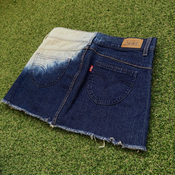 Поли и панталонки LEVI’S, WRANGLER, LEE и други