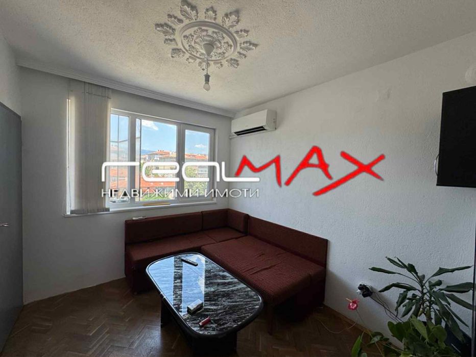 Продава се Четиристаен апартамент в Казанлък - 106 кв.м за 1347 €/кв.м - Снимка #1