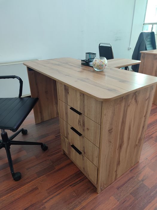 Продам Офисные столы