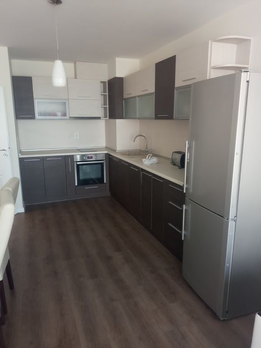 Дава се под наем Двустаен апартамент в Варна, Възраждане 3 - 70 кв.м за 448.8 € - Снимка #4