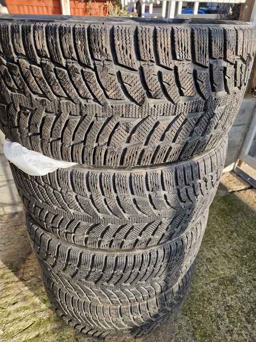 Зимни гуми Syron 225 45 17 XL