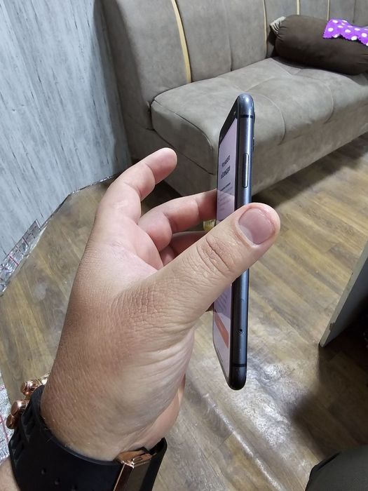 Iphone 11. 128gb