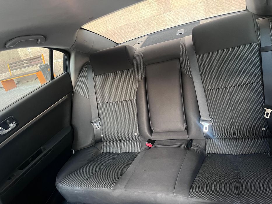 Mitsubishi Galant IX