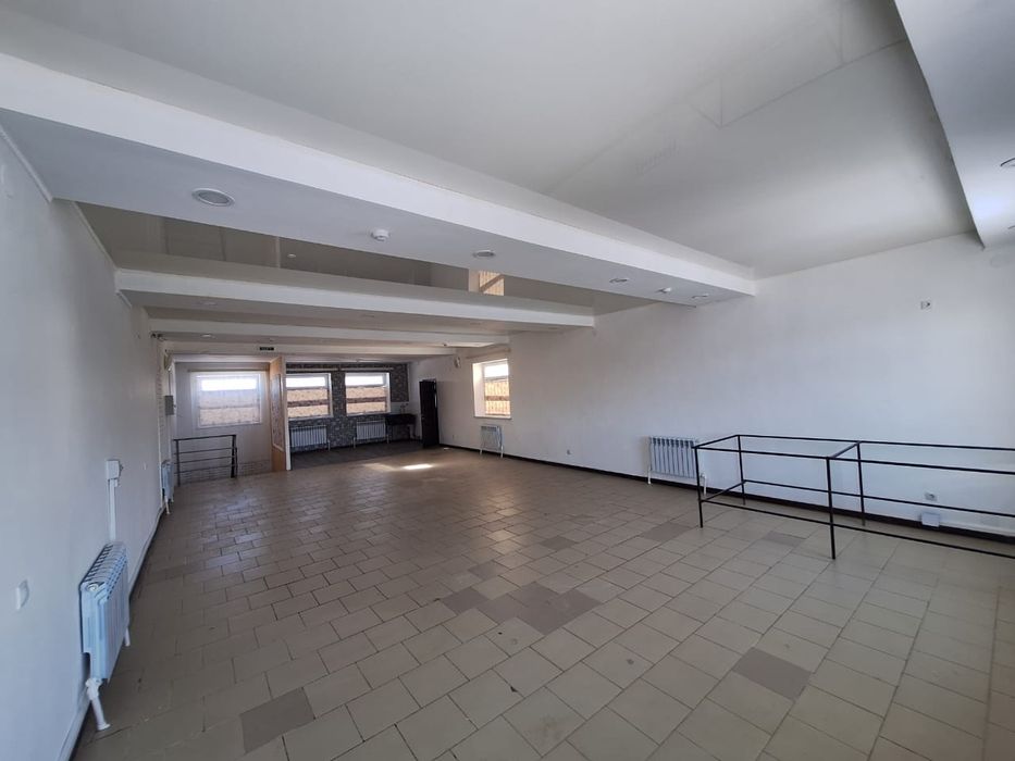 Сдам в аренду помещение 240кв